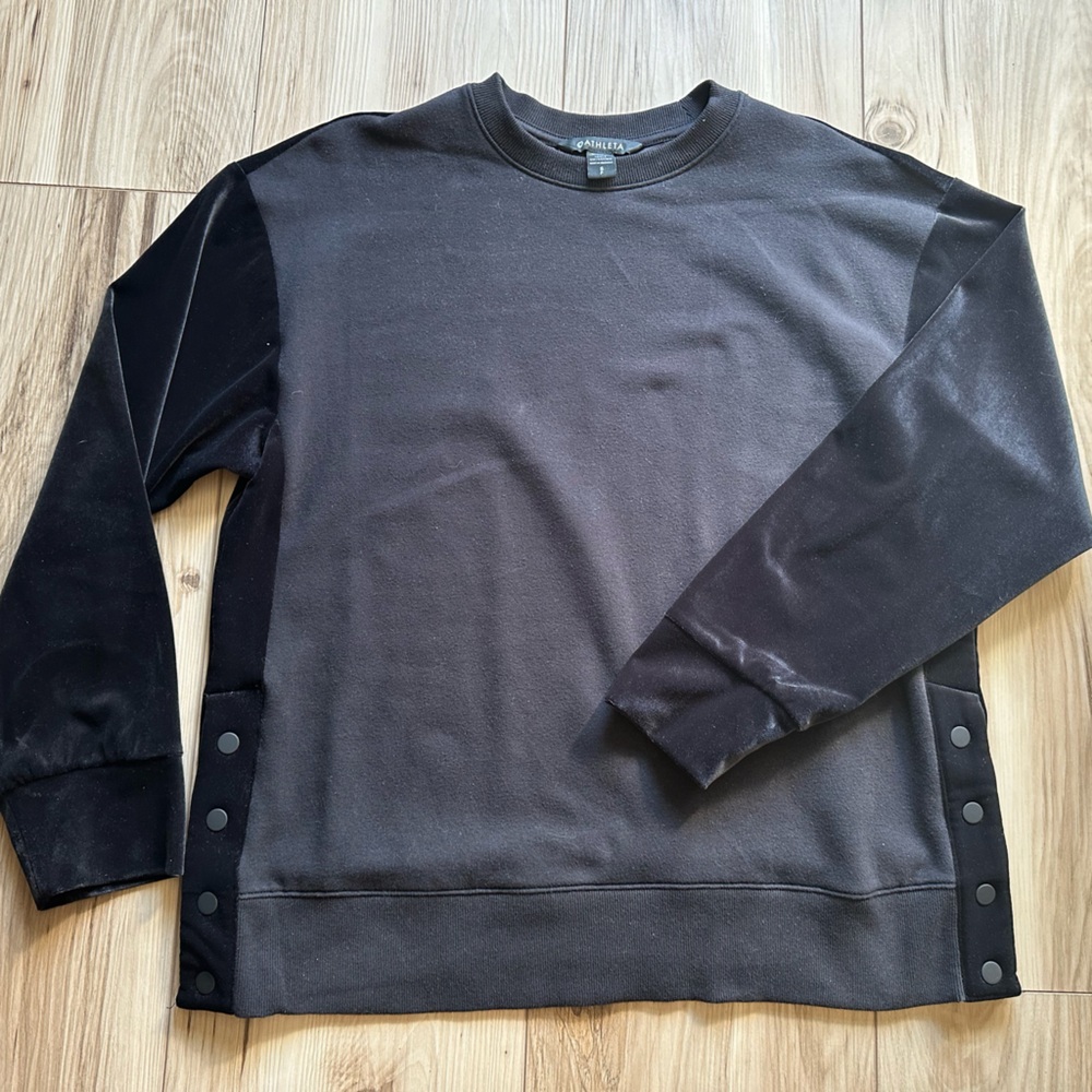 Athleta black velvet Long Sleeve Top